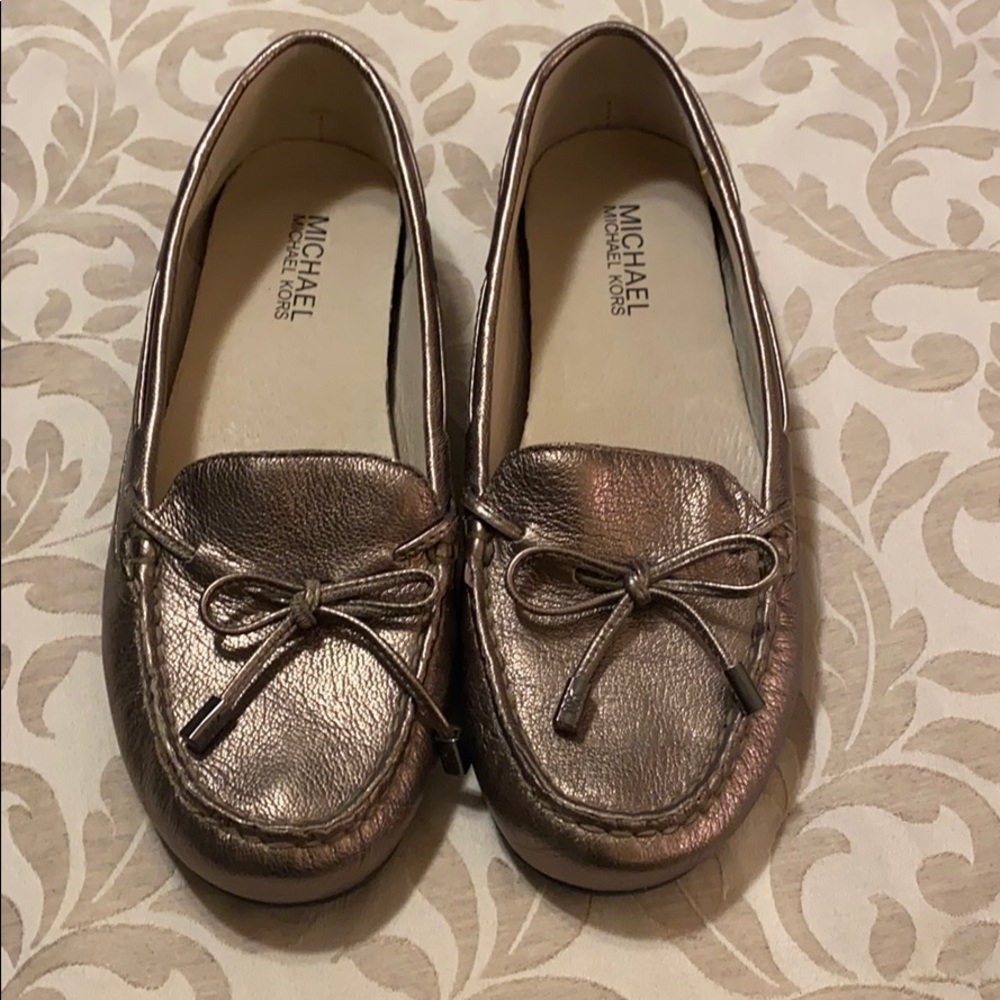 MICHAEL Michael Kors Soft Leather Gold Drivers 7